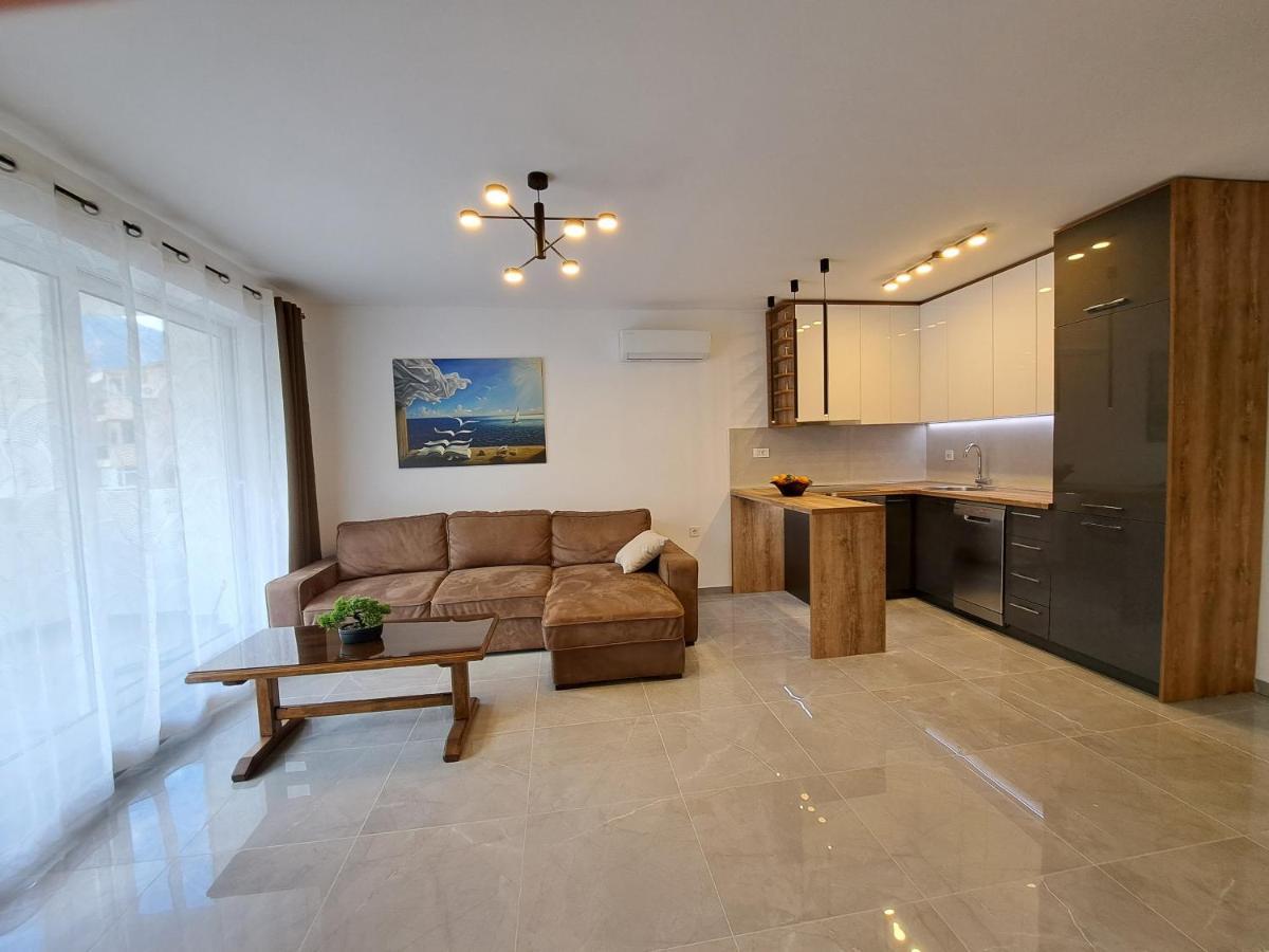 Paun Apartment Cattaro Esterno foto