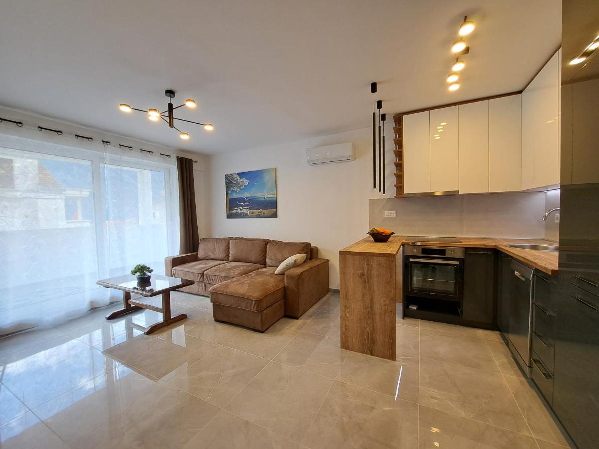 Paun Apartment Cattaro Esterno foto