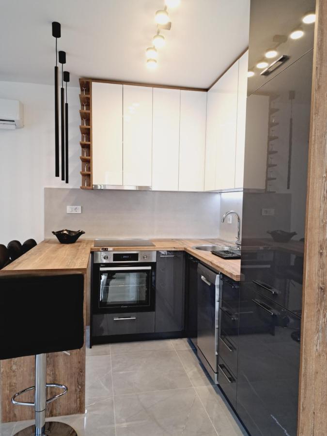 Paun Apartment Cattaro Esterno foto