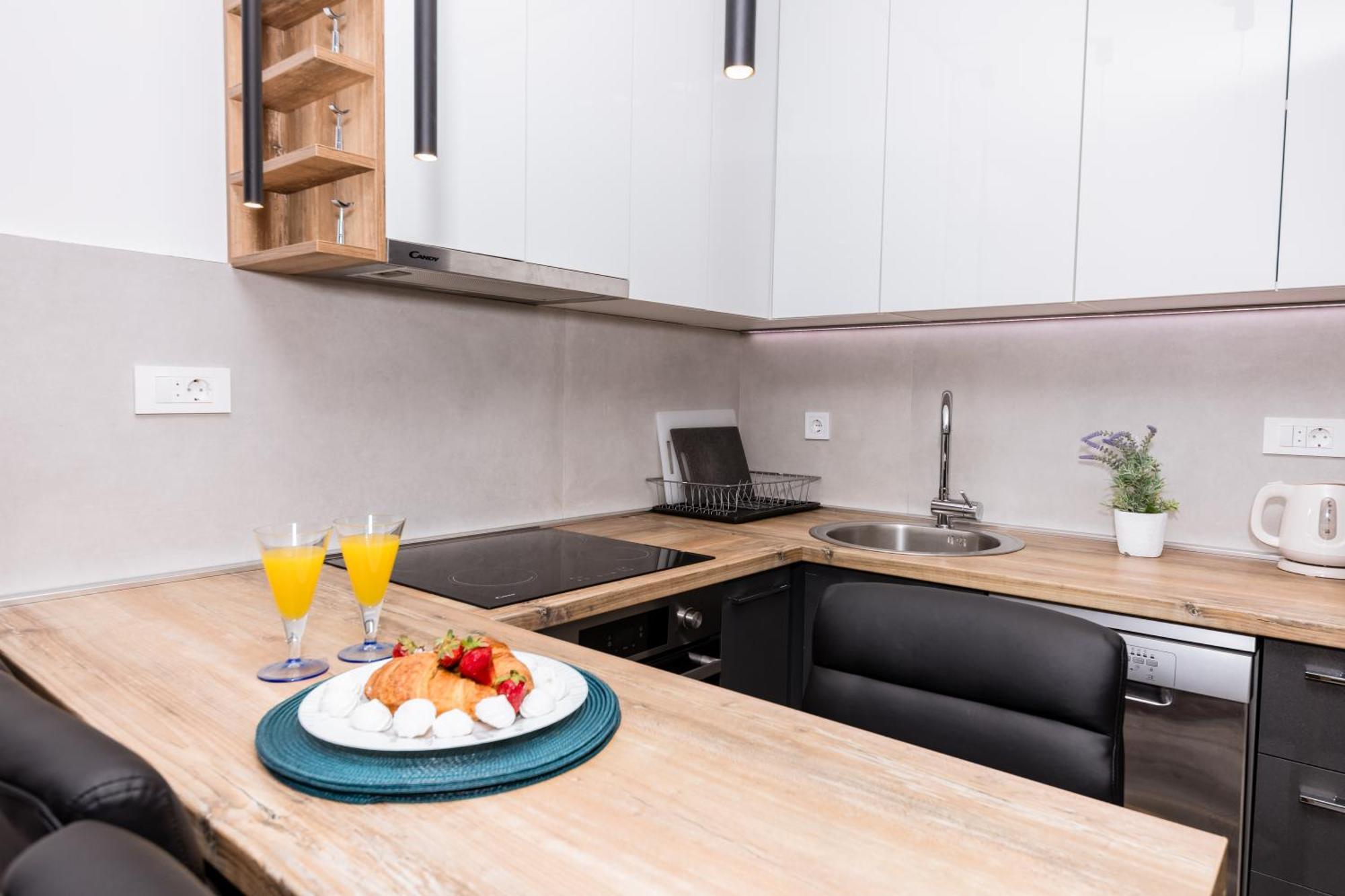 Paun Apartment Cattaro Esterno foto